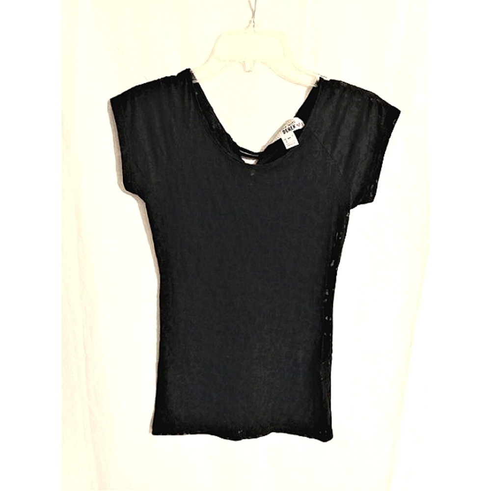 I'm in Love With Derek Black Sheer Lace Short sleeve w/ Skulls Wm Sz Med